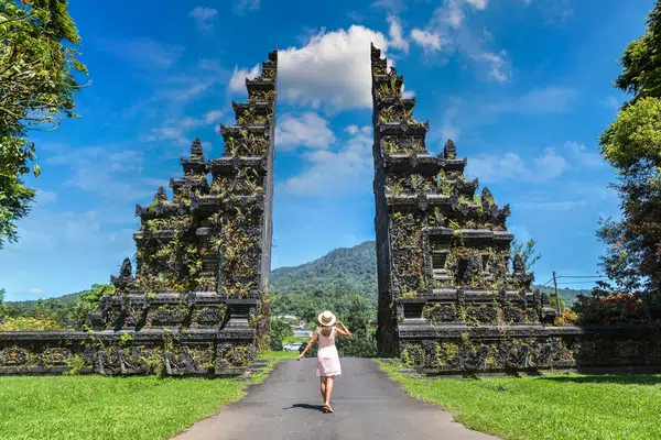 Bali - Naturwunder, Tempel und Meer