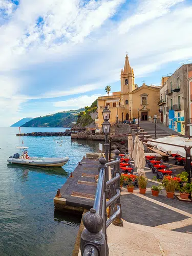 Liparische Inseln ─ unbeschwert durch das Lavaland