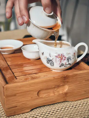 Trank Konfuzius Tee? Auf den Spuren des Tees von Beijing nach Shanghai
